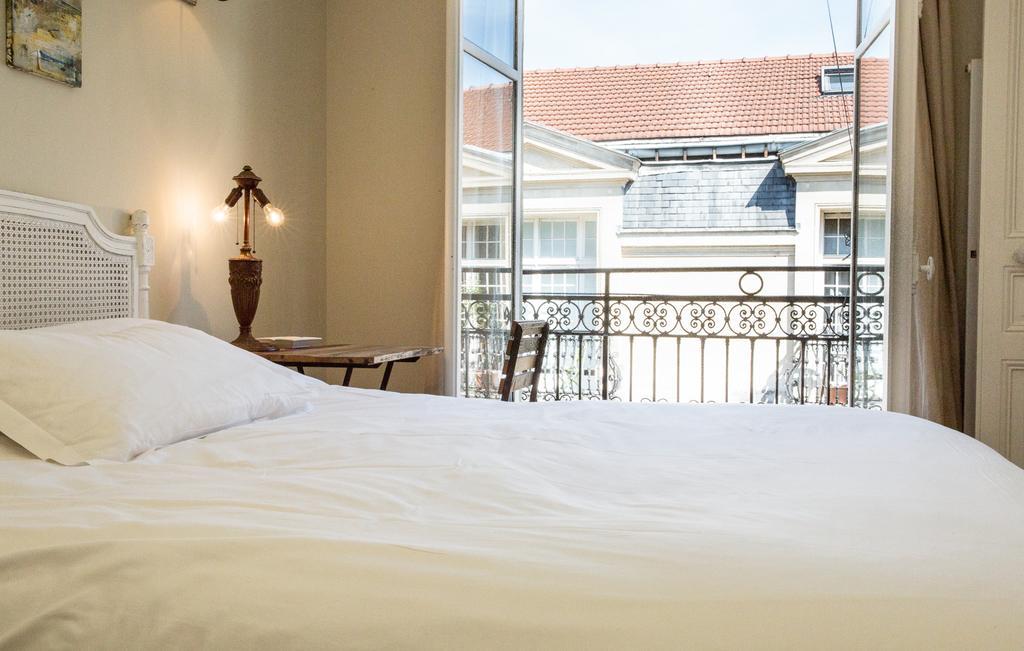 Apartment Marais Centre Pompidou Id 233 Paris